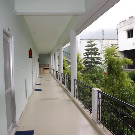 Kanara Hotel Bhīm Tāl Esterno foto