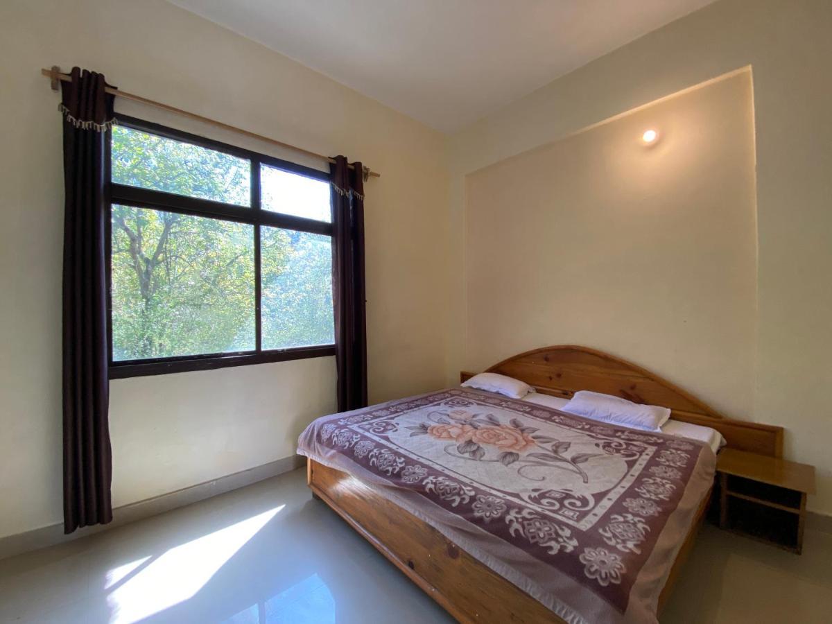 Kanara Hotel Bhīm Tāl Esterno foto