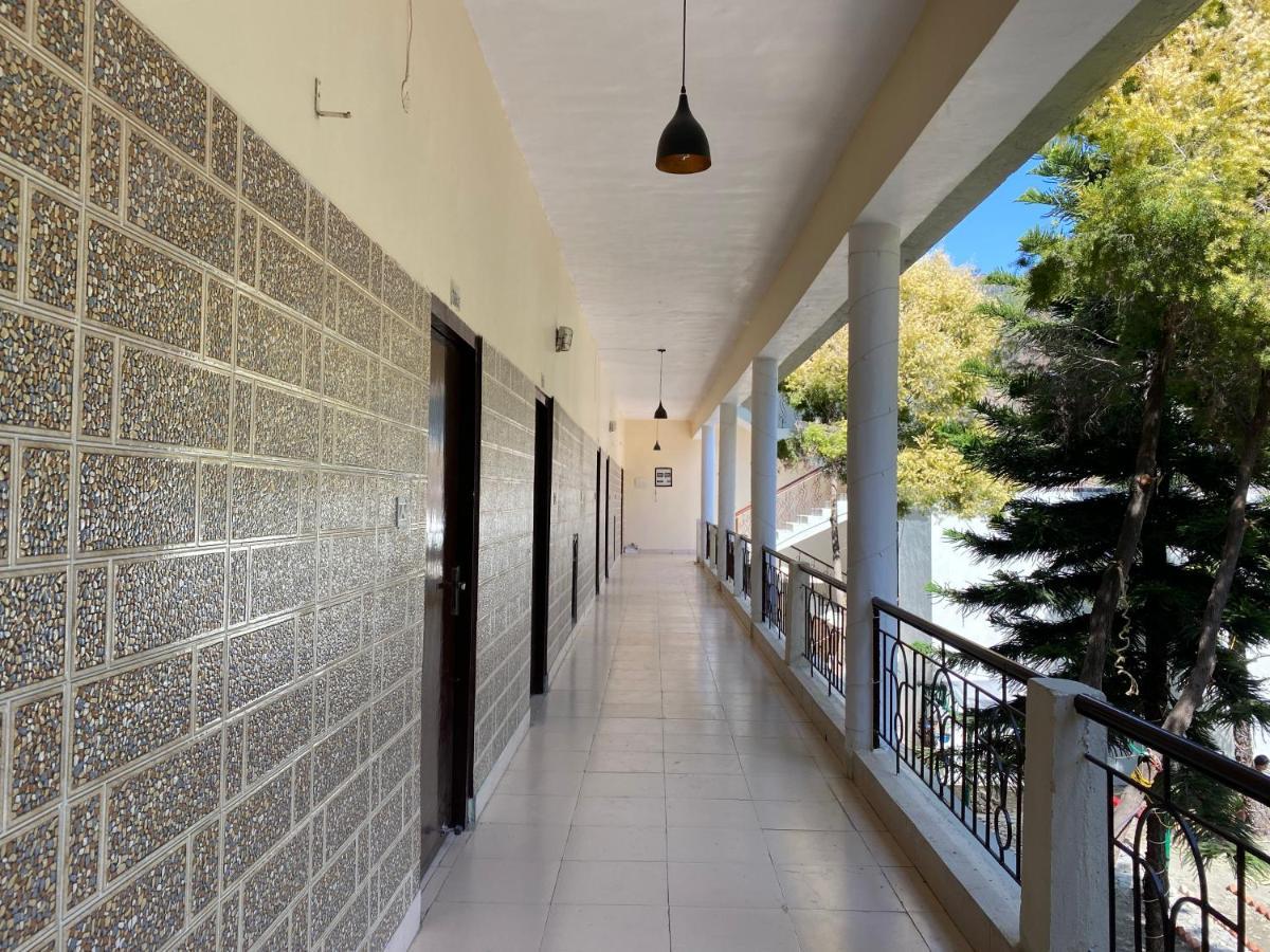 Kanara Hotel Bhīm Tāl Esterno foto