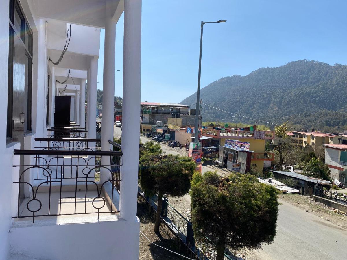 Kanara Hotel Bhīm Tāl Esterno foto