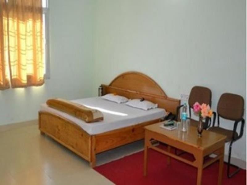 Kanara Hotel Bhīm Tāl Esterno foto