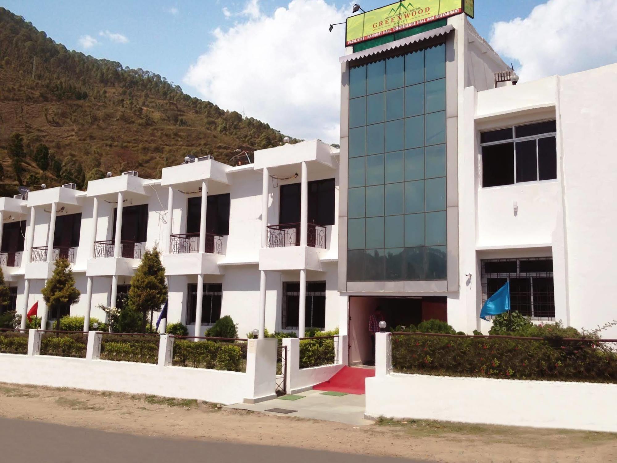 Kanara Hotel Bhīm Tāl Esterno foto